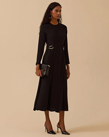 Kadın A Kesim Beli Metal Aksesuarlı Maksi Elbise - Siyah | 40