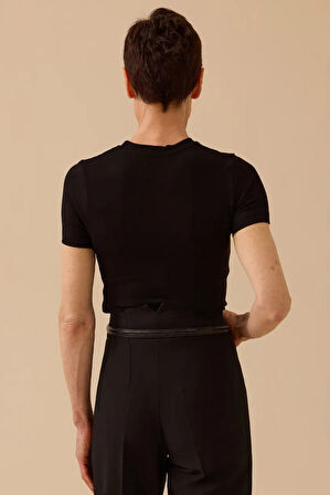 Kadın Yuvarlak Yaka Kısa Kollu Basic T-Shirt - Siyah | L