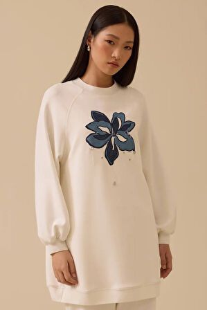 Kadın Nakış Detaylı Sweatshirt - Beyaz | M