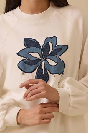 Kadın Nakış Detaylı Sweatshirt - Beyaz | M