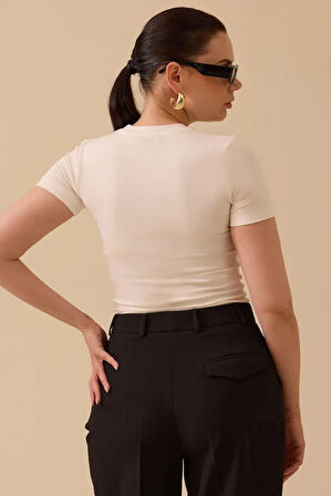 Kadın Yuvarlak Yaka Kısa Kollu Basic T-Shirt - Beyaz | M