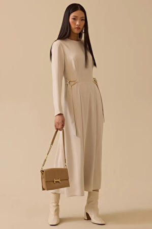 Kadın A Kesim Beli Metal Aksesuarlı Maksi Elbise - Bej | 42