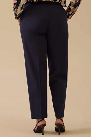 Kadın Büyük Beden Klasik Kesim Bilek Boy Pantolon - Lacivert | 50