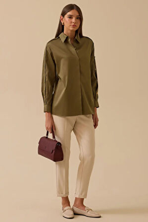 Kadın Gold Düğme Detaylı Düz Kesim Gömlek - Haki | 44