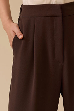 Seçil Kadın Pile Detaylı Bol Paça Pantolon 1014 Kahverengi