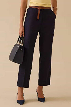 Kadın Klasik Kesim Düz Paça Bilek Boy Pantolon - Lacivert | 40