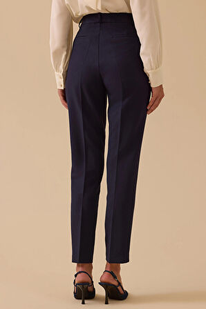 Seçil Kadın Cepli Bilek Boy Klasik Pantolon 0043 Lacivert