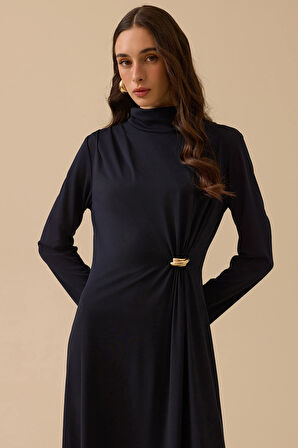 Seçil Kadın Metal Aksesuarlı Drapeli Elbise 1025 Lacivert