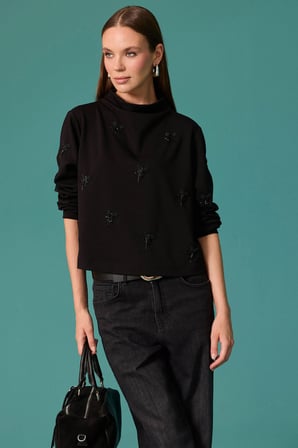 Seçil Kadın İnci Çiçek Detaylı Dik Yaka Sweatshirt Siyah