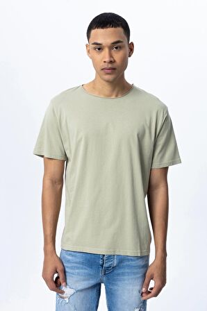 Basic Tshirt | L