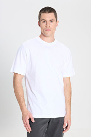 Regular Fit Normal Kesim Bisiklet Yaka %100 Pamuk Beyaz Tişört