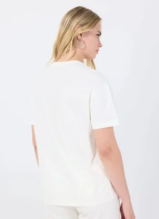 Wrangler Bisiklet Yaka Ekru Kadın T-Shirt W2510754102-Relaxed Fit T-shirt
