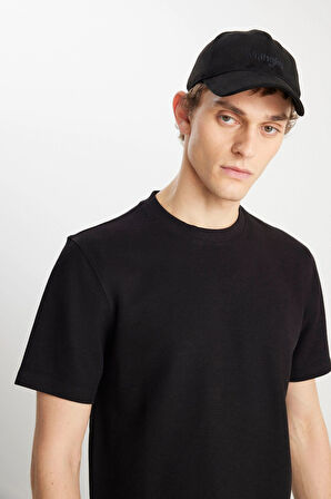 Wrangler Erkek Relaxed Fit Dokulu Siyah Basic T-Shirt - W2510718001