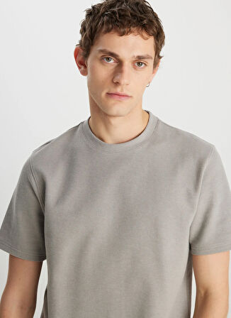 Wrangler Bisiklet Yaka Gri Erkek T-Shirt W2510718035 Gri T-Shirt