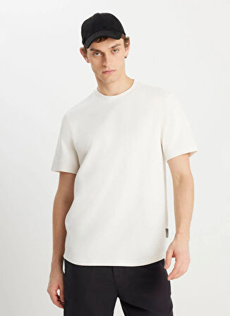 Wrangler Bisiklet Yaka Ekru Erkek T-Shirt W2510718104 Ekru T-Shirt