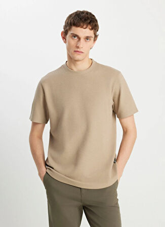 Wrangler Bisiklet Yaka Bej Erkek T-Shirt W2510718614 Bej T-Shirt