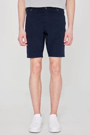 Pamuklu Slim Fit Dar Kesim 5 Cepli Esnek Şort