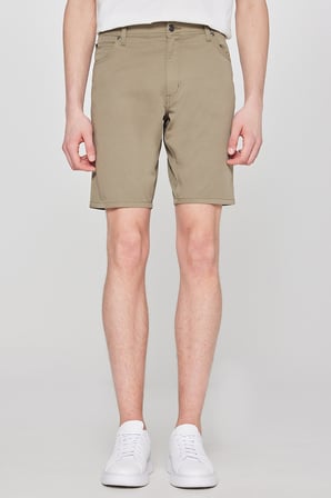Pamuklu Slim Fit Dar Kesim 5 Cepli Esnek Şort