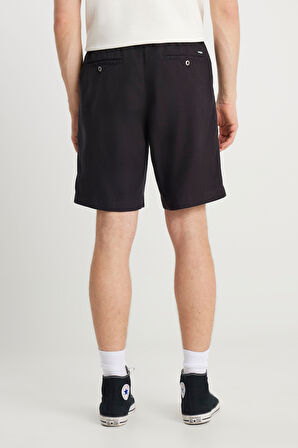 Regular Fit Normal Kesim Lastik Bel Detaylı Siyah Şort