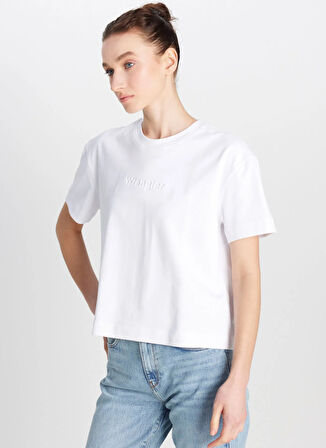 Wrangler Bisiklet Yaka Ekru Kadın T-Shirt W2510305102-Relaxed Fit Mid Logo T-