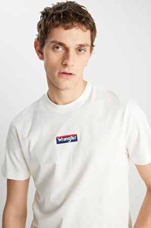 Wrangler %100 Pamuk Regular Fit Normal Kesim Bisiklet Yaka Ekru Mini Logo Tişört