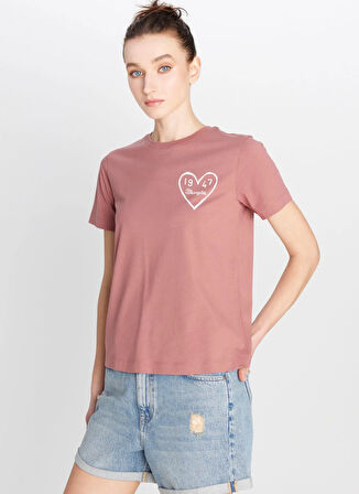 Wrangler Bisiklet Yaka Gül Kurusu Kadın T-Shirt W2510732522-Regular Fit Grafik Logo