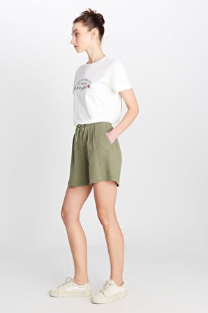 Relaxed Fit Geniş Kesim Yumuşak Dokulu Bağcıklı Haki Şort