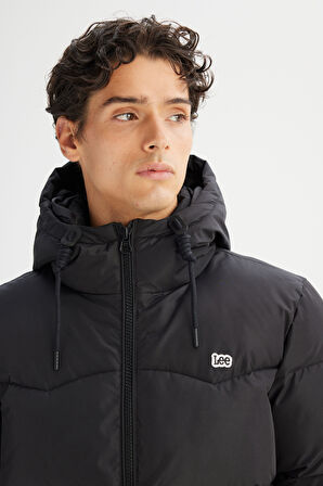 Sıcak Tutan Regular Fit Normal Kesim Kapüşonlu Şişme Mont