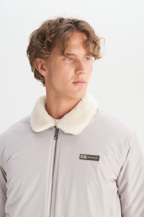 Regular Fit Normal Kesim Gömlek Yaka Cepli Bomber Ceket