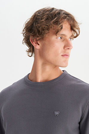 Pamuklu Regular Fit Normal Kesim Bisiklet Yaka Selanik Örgü Sweatshirt