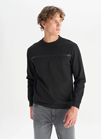 Wrangler Bisiklet Yaka Siyah Erkek Sweatshırt W2520534001 Siyah Sweatshirt