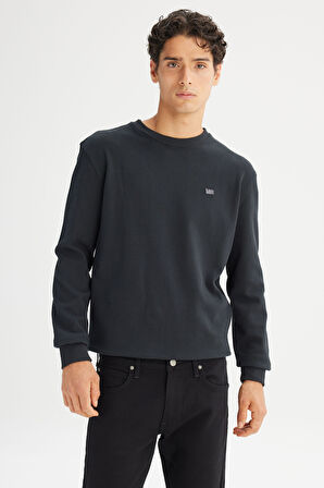 %100 Pamuk Regular Fit Normal Kesim Bisiklet Yaka Logo Detaylı Sweatshirt