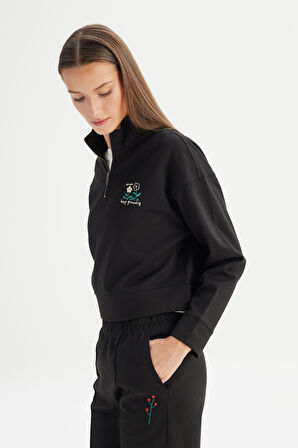 Regular Fit Normal Kesim Fermuar Yaka Detaylı Siyah Sweatshirt