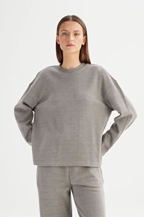 Loose Fit Rahat Kesim Bisiklet Yaka Gri Triko Kazak