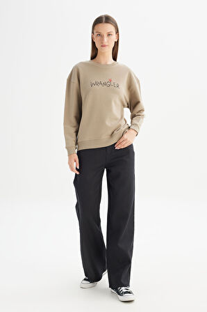 %100 Pamuk Relaxed Fit Geniş Bisiklet Yaka Bej Big Logo Sweatshirt