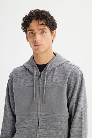 Regular Fit Normal Kesim Kapüşonlu Cepli İçi Polarlı Fermuarlı Sweatshirt