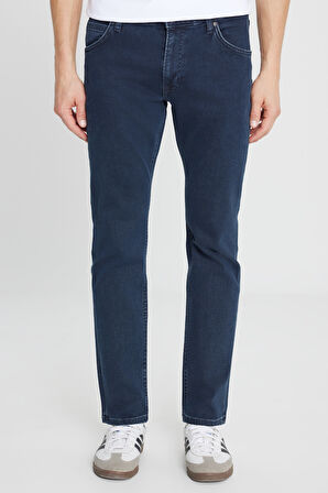 Daren Straight Fit Düz Kesim Normal Bel Pamuklu Esnek Mavi Jean Denim Pantolon