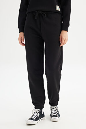 Pamuklu Regular Fit Normal Kesim Cepli Jogger Sweatpant