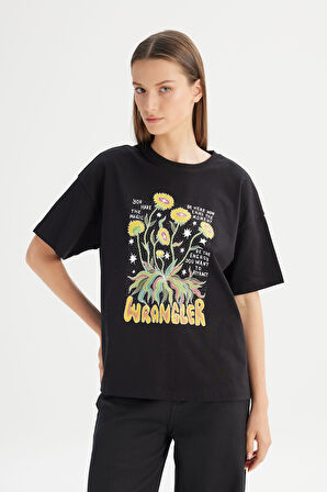 %100 Pamuk Loose Fit Rahat Kesim Bisiklet Yaka Tişört