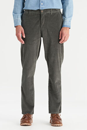 Pamuklu Regular Fit Normal Kesim Cepli Esnek Jogger Pantolon