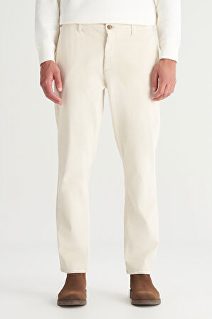 Pamuklu Regular Fit Normal Kesim Cepli Esnek Kadife Jogger Pantolon