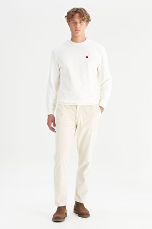 Pamuklu Regular Fit Normal Kesim Cepli Esnek Kadife Jogger Pantolon