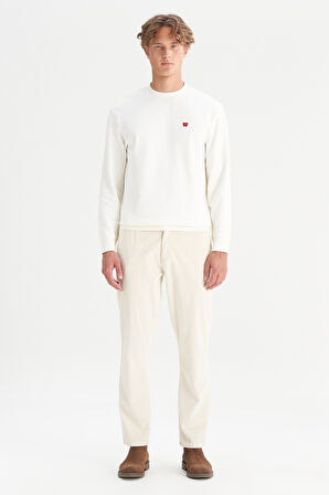 Pamuklu Regular Fit Normal Kesim Cepli Esnek Kadife Jogger Pantolon