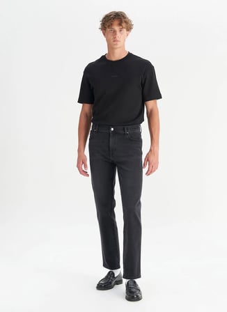 Wrangler Normal Bel Straight Siyah Erkek Denim Pantolon MW12100012TI Siyah Denim Pantolon