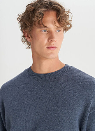 Wrangler Bisiklet Yaka Relaxed Lacivert Erkek Kazak W2520156410 Lacivert Kazak