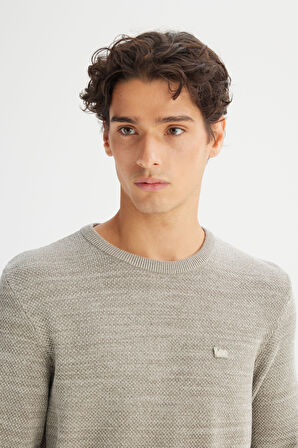 Regular Fit Normal Kesim Bisiklet Yaka Bej Triko Kazak