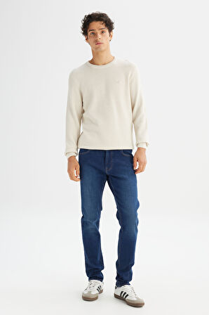 Pamuklu Regular Fit Normal Kesim Bisiklet Yaka Triko Kazak