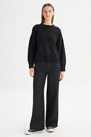 Relaxed Fit Rahat Kesim Bisiklet Yaka Triko Kazak