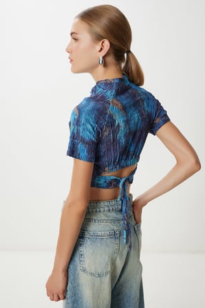 Desenli Crop Krinkıl Bluz LACİVERT LAN0048