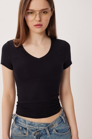 2’li Paket V Yaka Basic Örme T-shirt SİYAH KEMİK LDZ0068